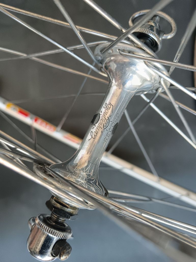 Used Campagnolo Super Record bike — image 4 of 18