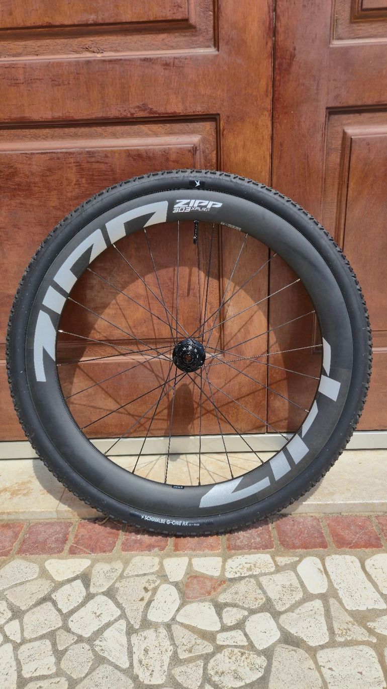 Used Zipp 303 XPLR S 2026 bike — image 2 of 9