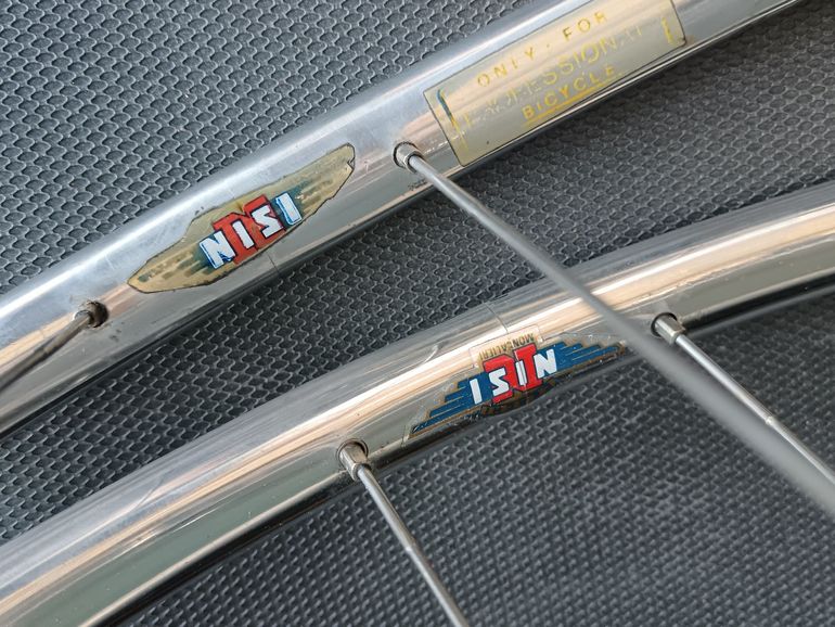 Used Campagnolo Record bike — image 3 of 14