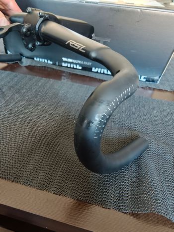 Used Trek Aero RSL Road Integrated Handlebar/Stem 2025 bike — image 3 of 6