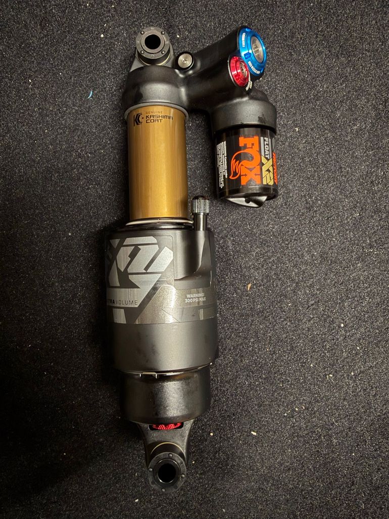 Used Fox FLOAT X2 Factory 2025 bike — image 1 of 2