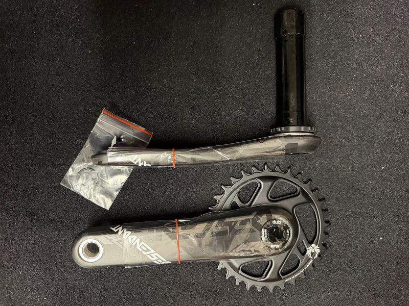 Brugt Truvativ CF Kurbel 170mm Drivetrain & Pedals