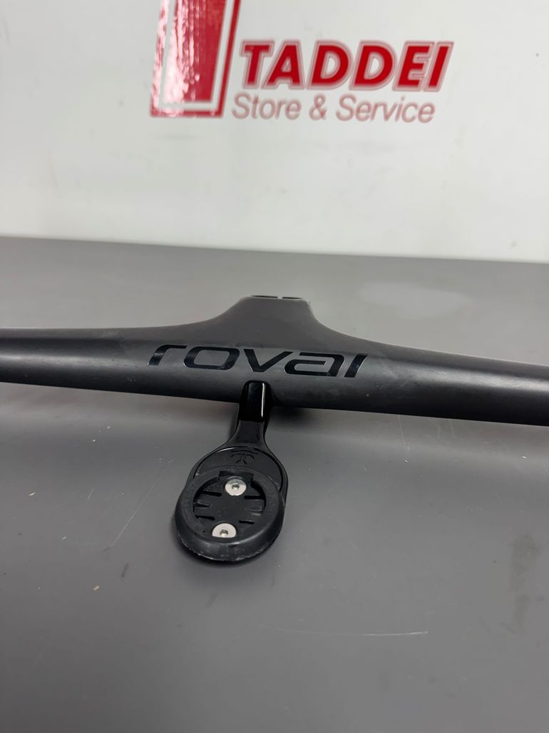 Used Roval Manubrio Control SL Cockpit 60x760mm 2025 bike — image 2 of 9