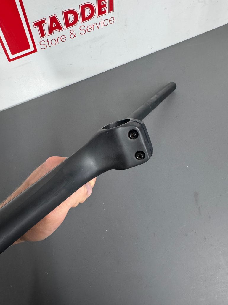 Used Roval Manubrio Control SL Cockpit 60x760mm 2025 bike — image 7 of 9