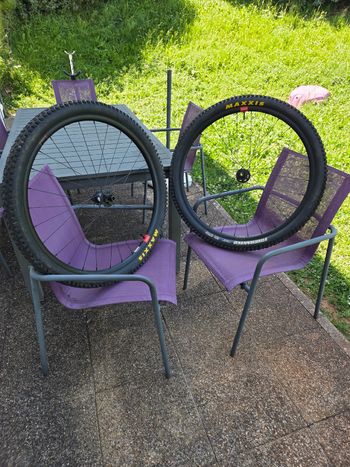 Used Santa Cruz 30 SL AL 2025 bike