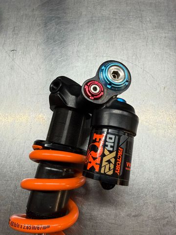 Fox DHX2 2023 bike d'occasion — image 2 sur 4