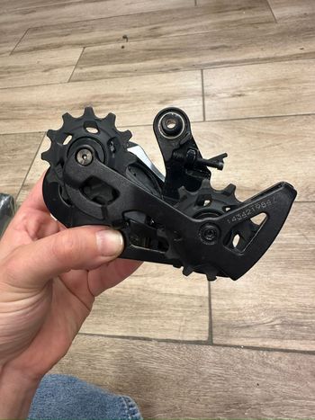 Used Sram Red XPLR eTap AXS 12V bike — image 2 of 3