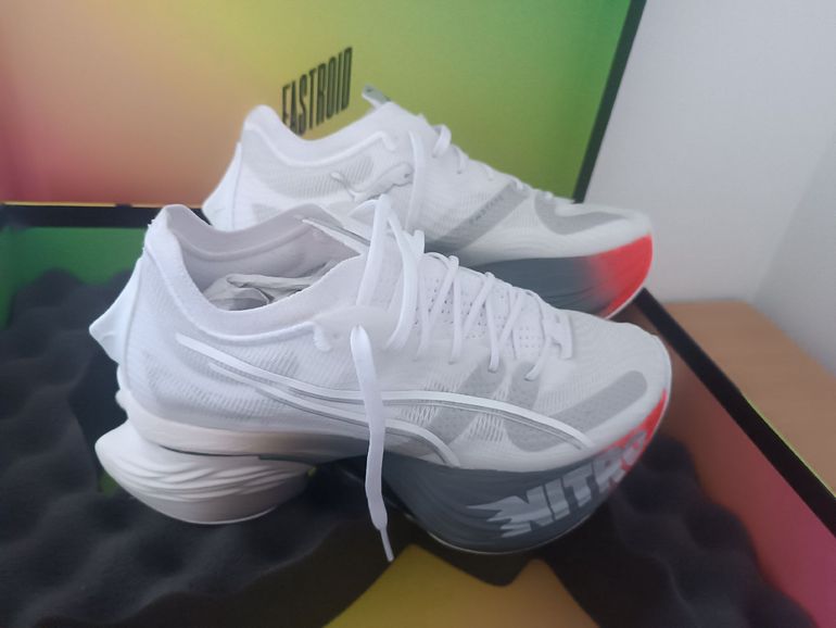 Used Puma Fastroid running shoes bike — image 10 of 10
