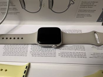 Used apple Watch SE 40 mm (2ª Gen) bike — image 4 of 5
