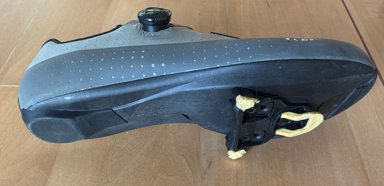 Used Fizik Tempo Overcurve R4 2024 bike — image 4 of 6