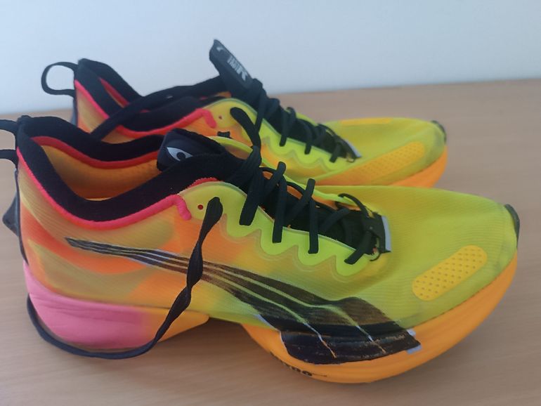 Used Puma Fast-R running shoes bike — image 4 of 9