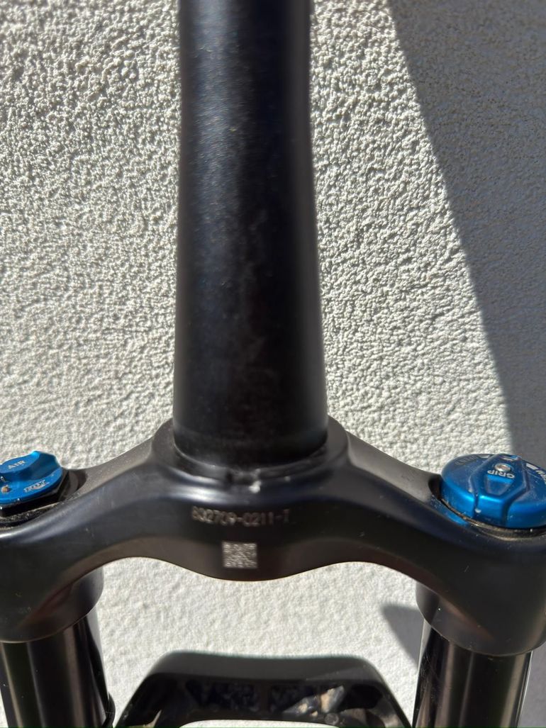 Used Fox Rhythm 34 29/27.5 2021 bike — image 9 of 12