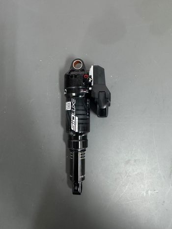 Used RockShox KIT Upgrade Flight Attendant x EPIC 8 2025 bike — image 10 of 19