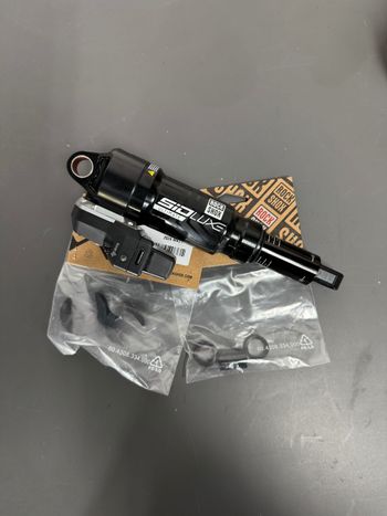 Used RockShox KIT Upgrade Flight Attendant x EPIC 8 2025 bike — image 17 of 19