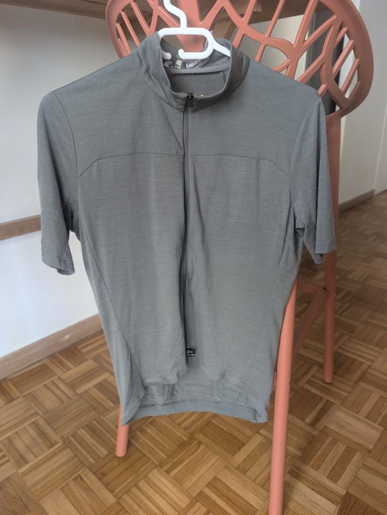 Used Mavic Bernard Hinault Édition Limitée Mérinos Jersey Size M 2020 bike — image 2 of 6
