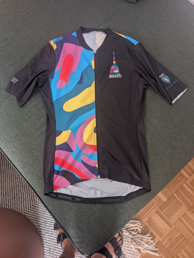 Used Briko Granfondo Torino Maillot Taille L 2025 bike — image 3 of 5
