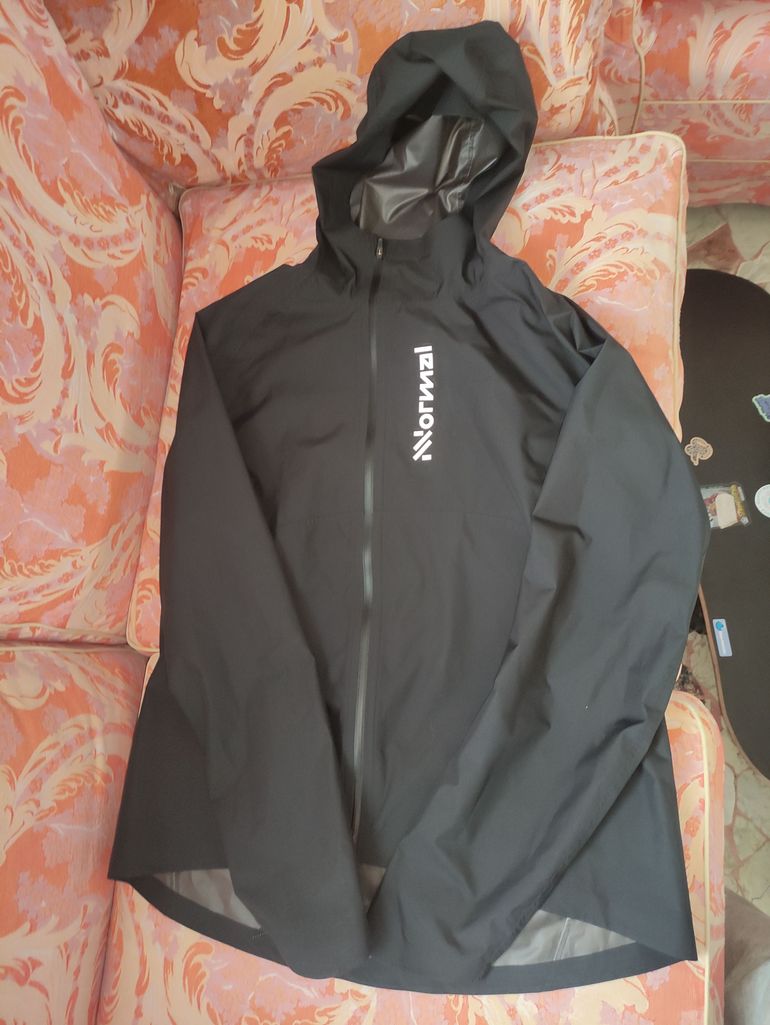 Used NNormal Trail Running Jacket 2026 bike — image 1 of 3