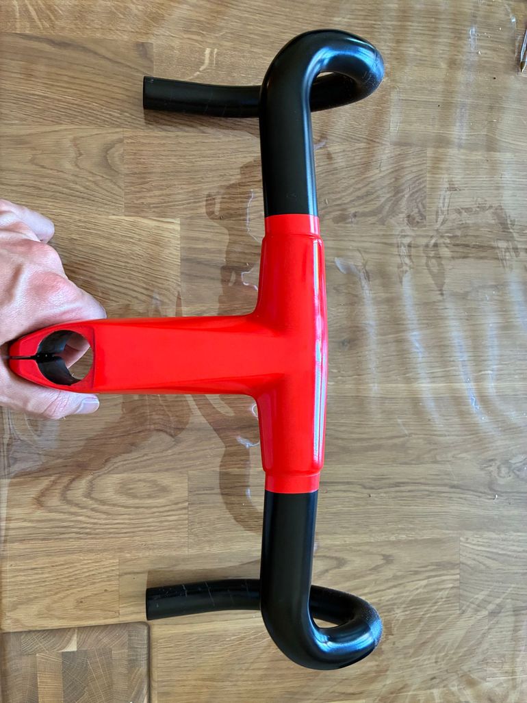 Used Bmc ICS Carbon Team 2021 bike — image 1 of 6