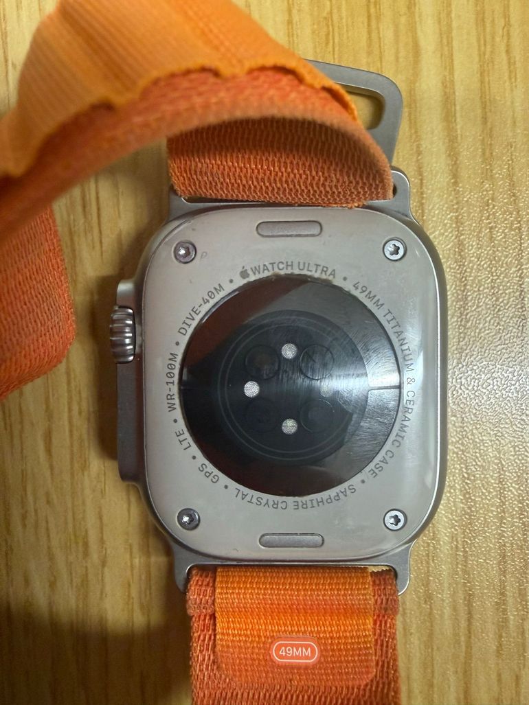 Used apple Watch Ultra 1 49mm GPS + Cellular 2023 bike — image 3 of 5