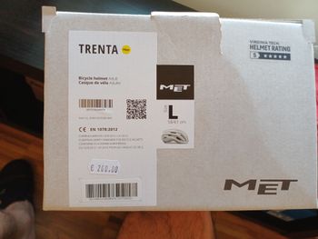 Used MET Trenta Absolute White Helmet 2026 bike — image 2 of 9