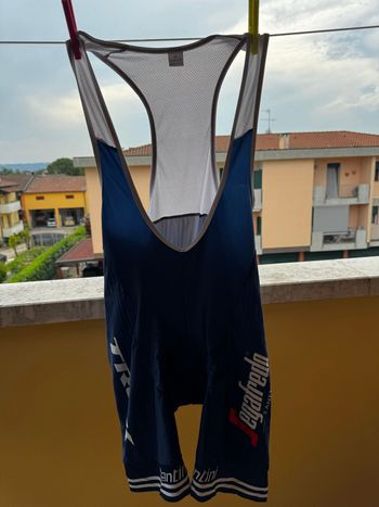 Used Vario Salopette 2022 bike — image 10 of 13