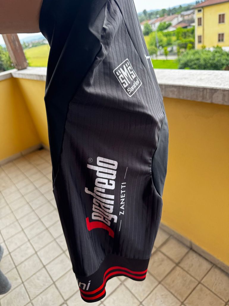 Used Vario Salopette 2022 bike — image 4 of 13