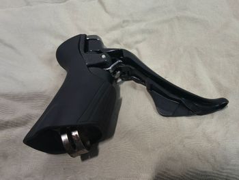 Used Shimano Ultegra ST-R8000 2x11v Sinistra bike — image 4 of 6