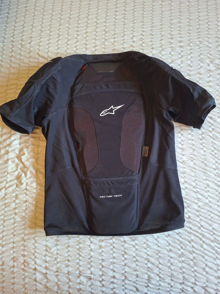 Used Alpinestars Jaqueta proteccion talla M 2025 bike — image 2 of 4