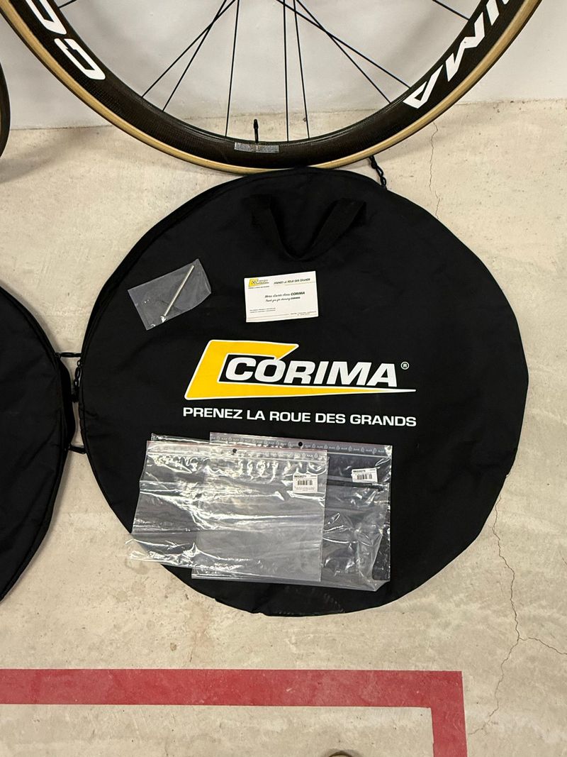 Used Corima WS 47 Black 2021 bike — image 4 of 16