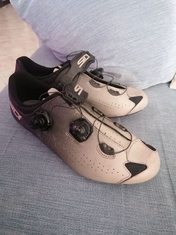 Used Sidi carbon composit bike — image 5 of 6