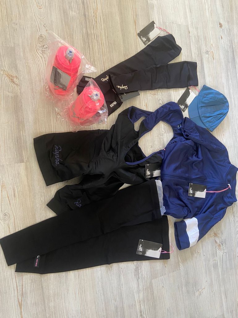 Used Rapha Cycling Apparel Set Size S bike — image 1 of 8