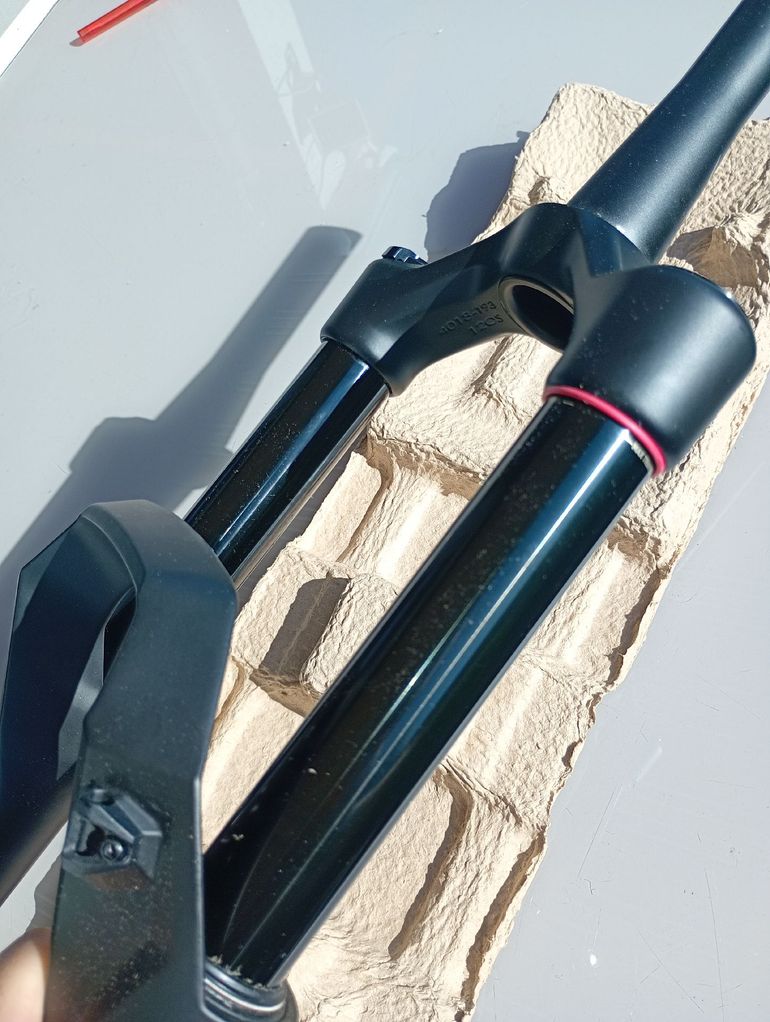 Used RockShox Psylo Gold isolator Rc 2026 bike — image 3 of 12