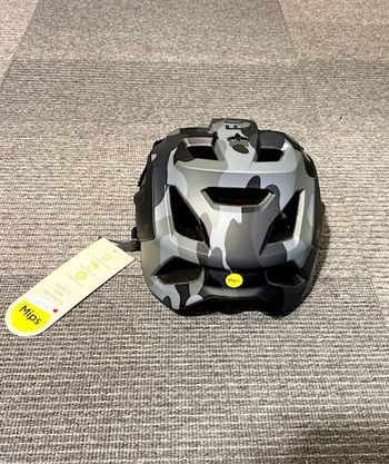 Used Fox Racing Speedframe Helmet 2025 bike — image 2 of 4