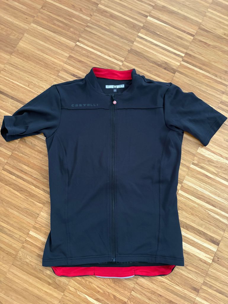 Used Castelli Anima 3 Jersey 2024 bike — image 1 of 3