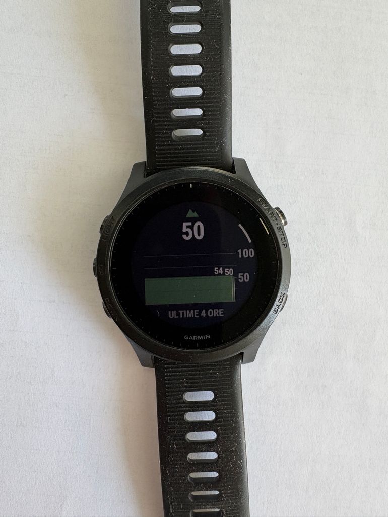Used Garmin Forerunner 945 GPS Watch 2021 bike — image 8 of 11