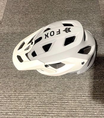 Used Fox Racing Speedframe Helmet 2025 bike