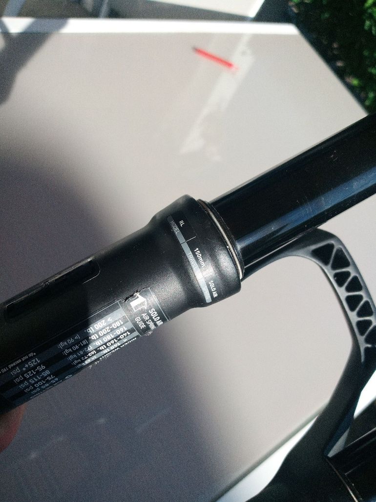Used RockShox Révélation bike — image 6 of 11
