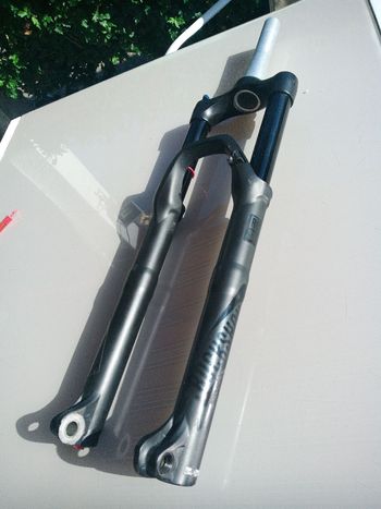 Used RockShox Révélation bike