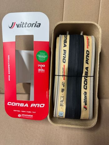 Used Vittoria Corsa Pro 700x30c Cotton-tech TLR/TUBE 2026 bike