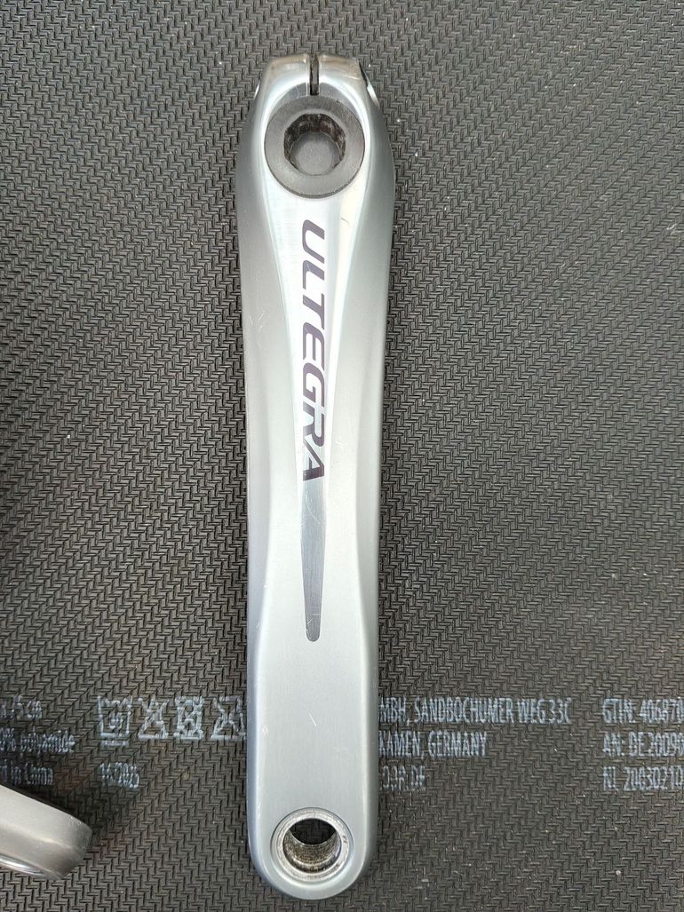 Used Shimano Ultegra Triple Crankset 52/42/30 2018 bike — image 4 of 6