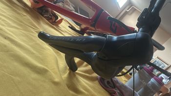 Used Shimano Ultegra Di2 12v 2024 bike — image 5 of 6