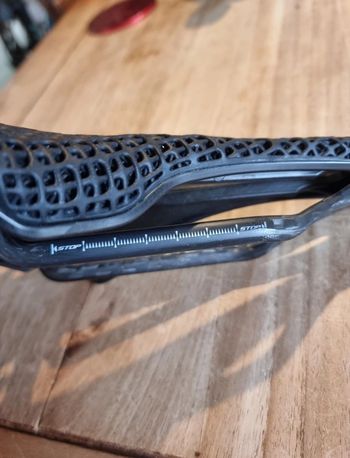 Used Selle Italia Team Edition SLR 3D Carbon L3 145mm Saddle bike — image 6 of 8