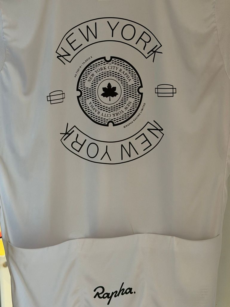 Used Rapha Maillot Clubhouse New-York 2025 bike — image 3 of 3