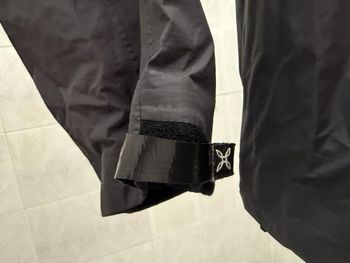 Used montura Guscio Hardshell Gore-Tex bike — image 3 of 8