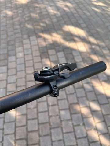 Tweedehands Rock Shox OneLoc bike — afbeelding 1 van 9