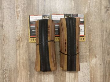 Käytetty Wtb Expanse 32-622 (Pair) Tyres & Tubes