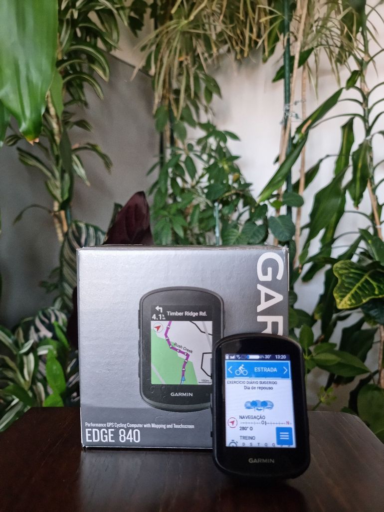 Used Garmin Edge 840 2025 bike — image 3 of 5