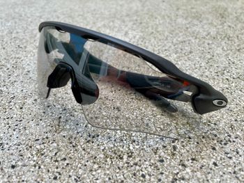 Used Oakley Radar EV Path Photochromic 2024 bike — image 5 of 6