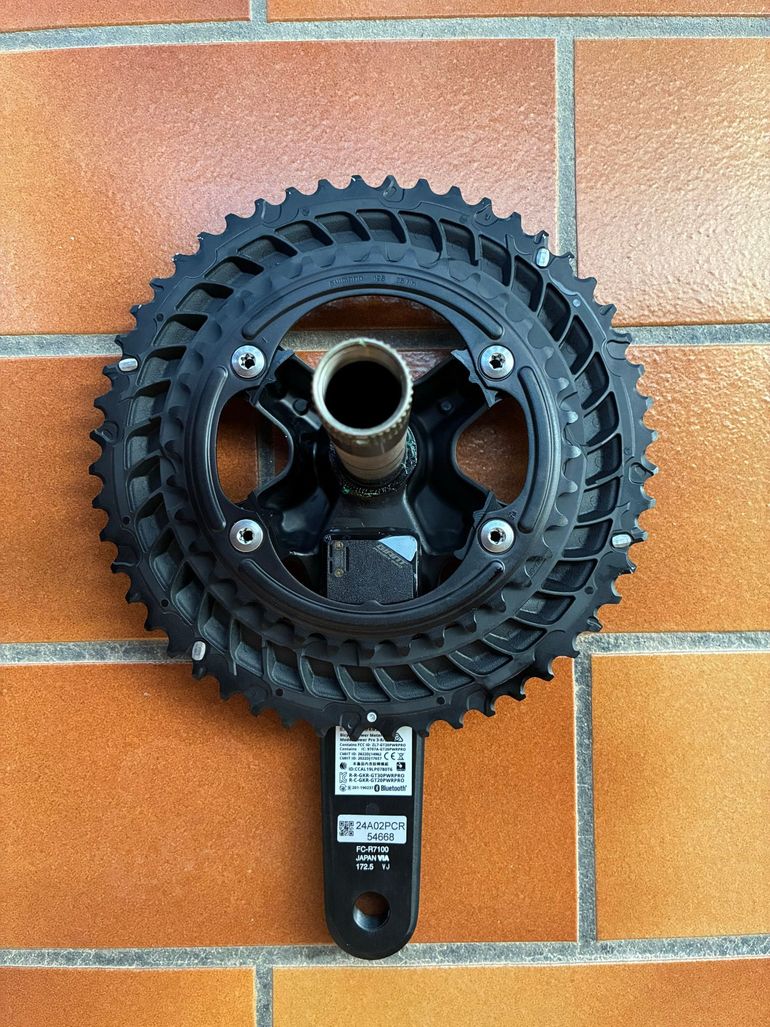 Used Giant Pro 3-R/L Shimano 105 PowerMeter 2026 bike — image 3 of 8