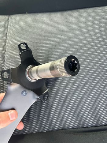 Used Shimano Ultegra R8100 Crank Powermeter 2023 bike — image 3 of 5